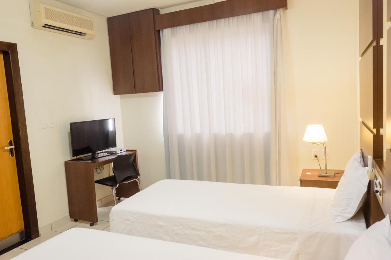 Ibituruna Center Hotel Governador Valadares Bagian luar foto