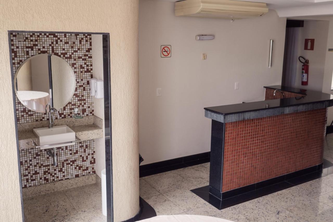 Ibituruna Center Hotel Governador Valadares Bagian luar foto