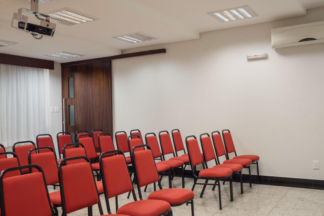 Ibituruna Center Hotel Governador Valadares Bagian luar foto