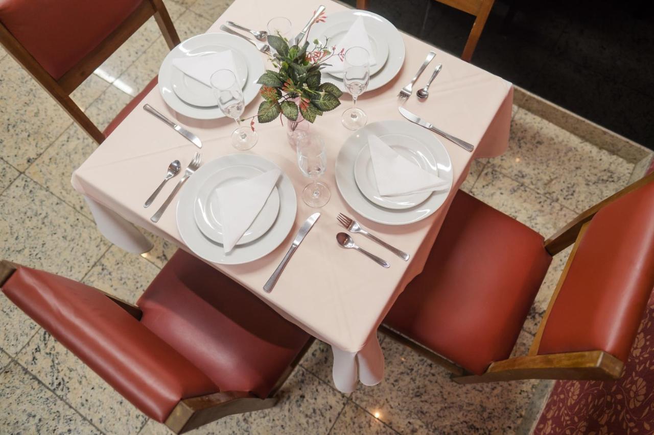 Ibituruna Center Hotel Governador Valadares Bagian luar foto